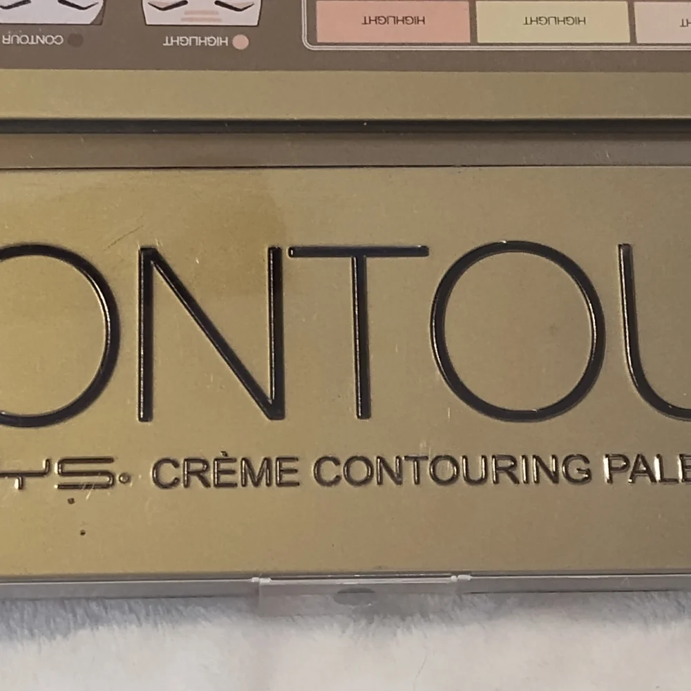 NEW!! BYS CONTOUR Palette (OUT OF STOCK)